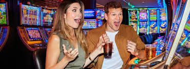 oyyo77 aplikasi fitur lengkap taruhan olahraga kasino slot mobile